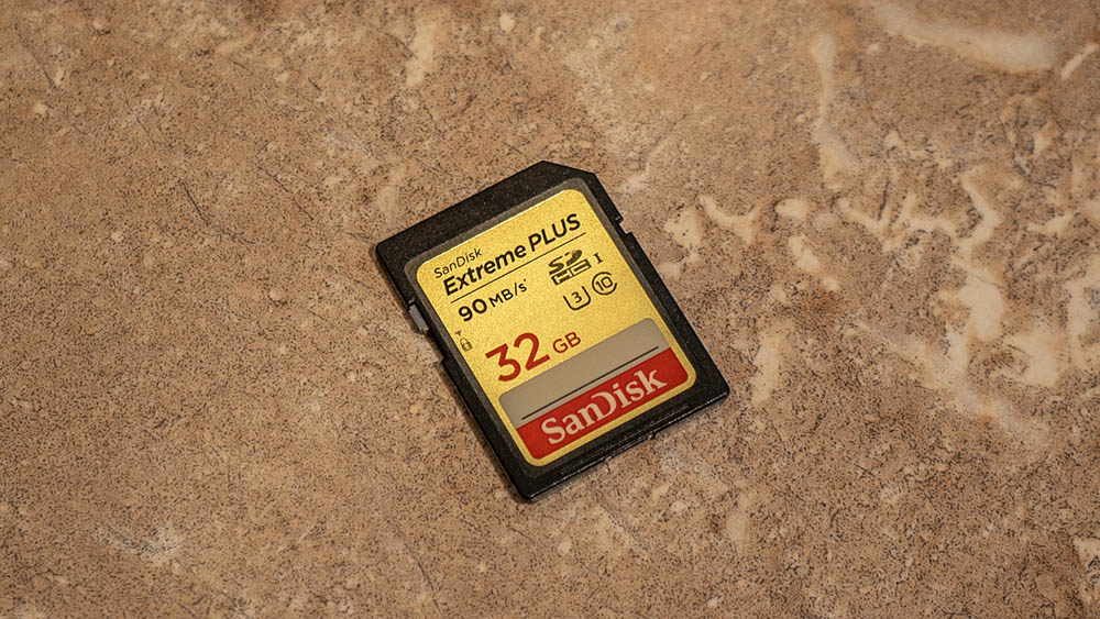 Sadisk Extreme Plus SDHC UHS-1 Memory Card