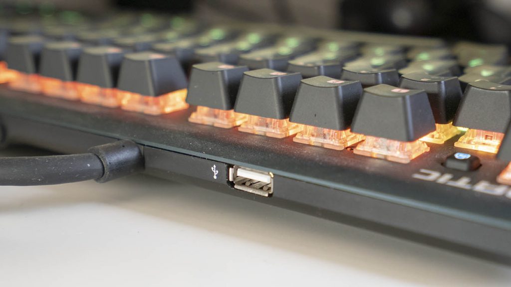 fnatic streak gaming keyboard 