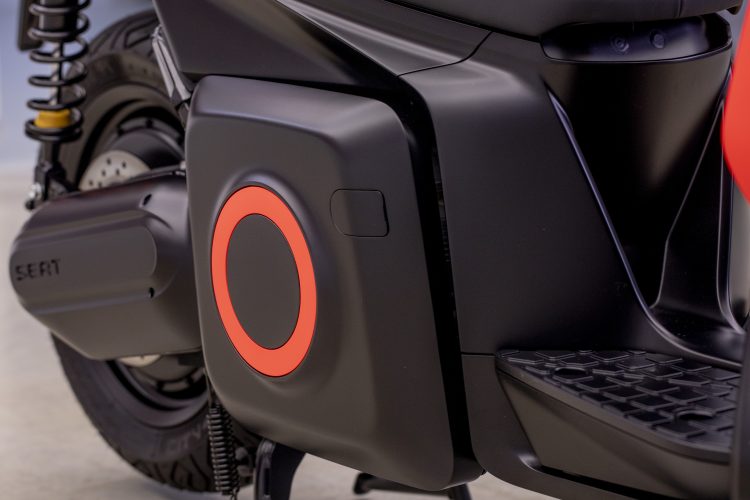 seat e-scooter