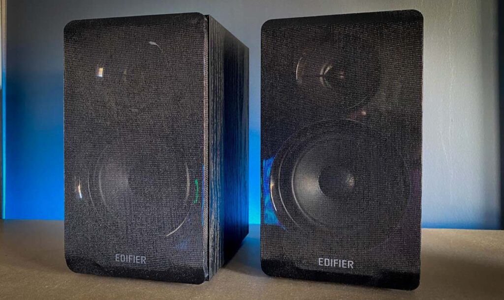 edifier_r33bt_1
