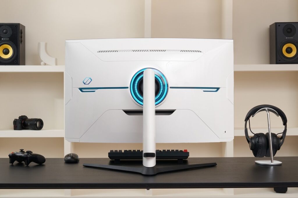 Odyssey Neo G8_3-min